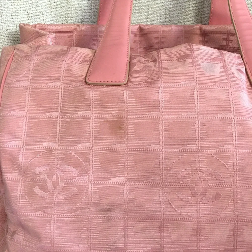 Authentic CHANEL travel line tote bag pink canvas - Picture 5 of 16